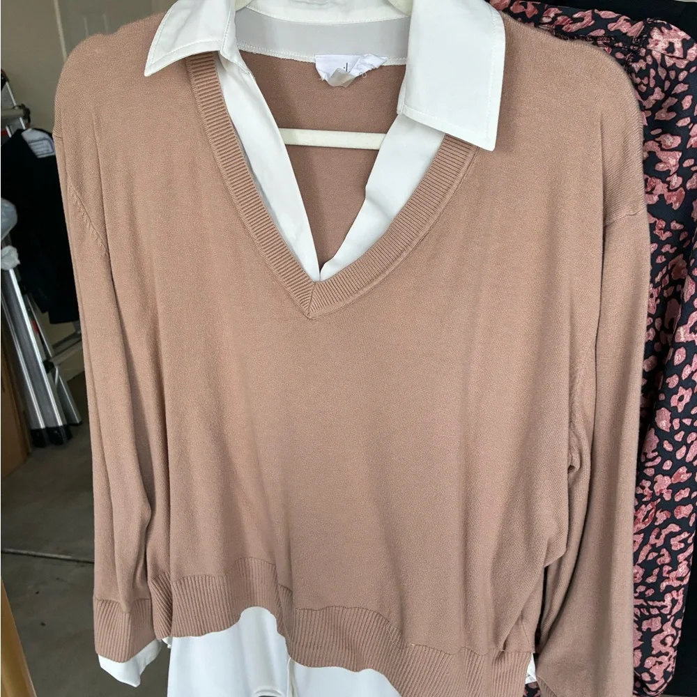 Assorted Clothing Bundle - Picture 4 of 8